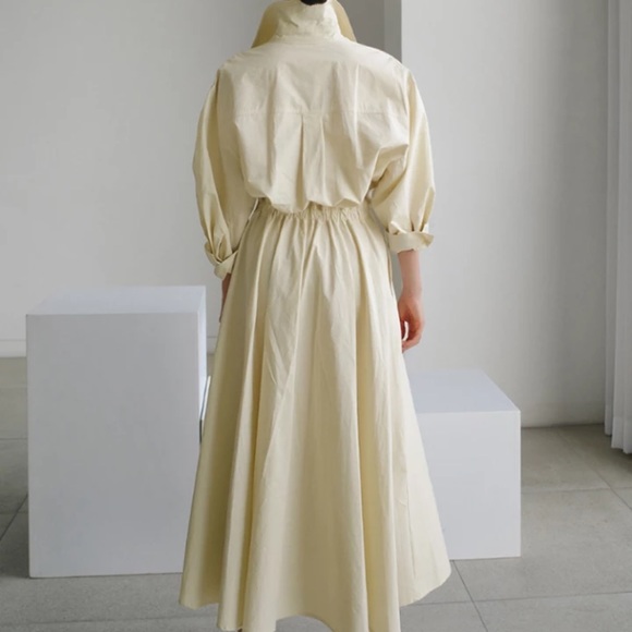 Light dress - Picture 6 of 6